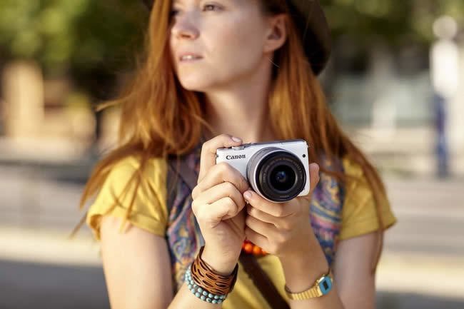 Canon-EOS-M10-kit